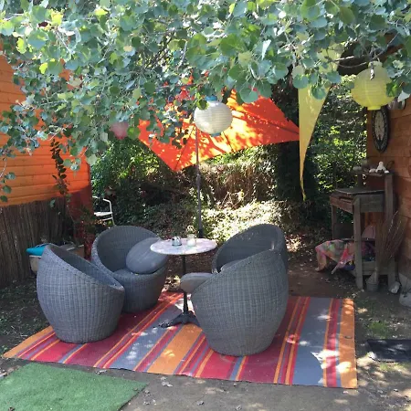 Roulotte Aux Peupliers Guest house *